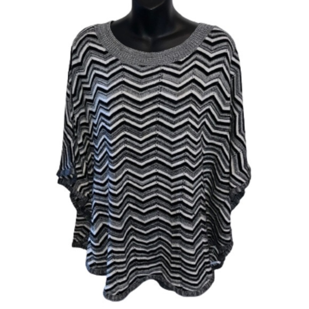 CATO woman black/white zigzag pullover poncho sweater size 2X/3X